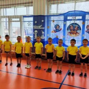 Фотоотчёт о спортивных мероприятиях «Космическое путешествие» в старшей и подготовительной группе