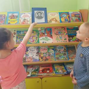 Фотоотчёт о тематическом дне ко Дню памяти А. С. Пушкина в старшей группе