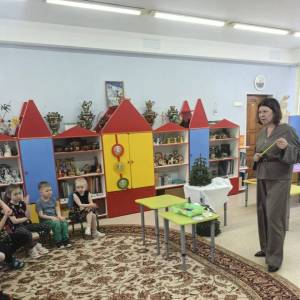 Открытое занятие по ФЭМП в средней группе «По тропинке в лес пойдём. Обобщение и закрепление математических представлений»