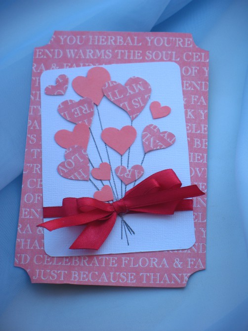 Подарок маме на 14 февраля — что подарить любимой мамуле на День святого Валентина