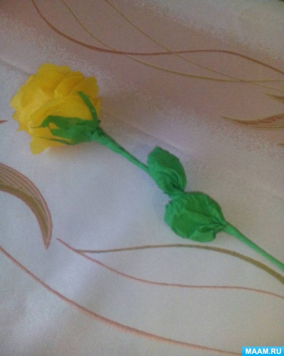 Елочка из салфеточных роз. Фото