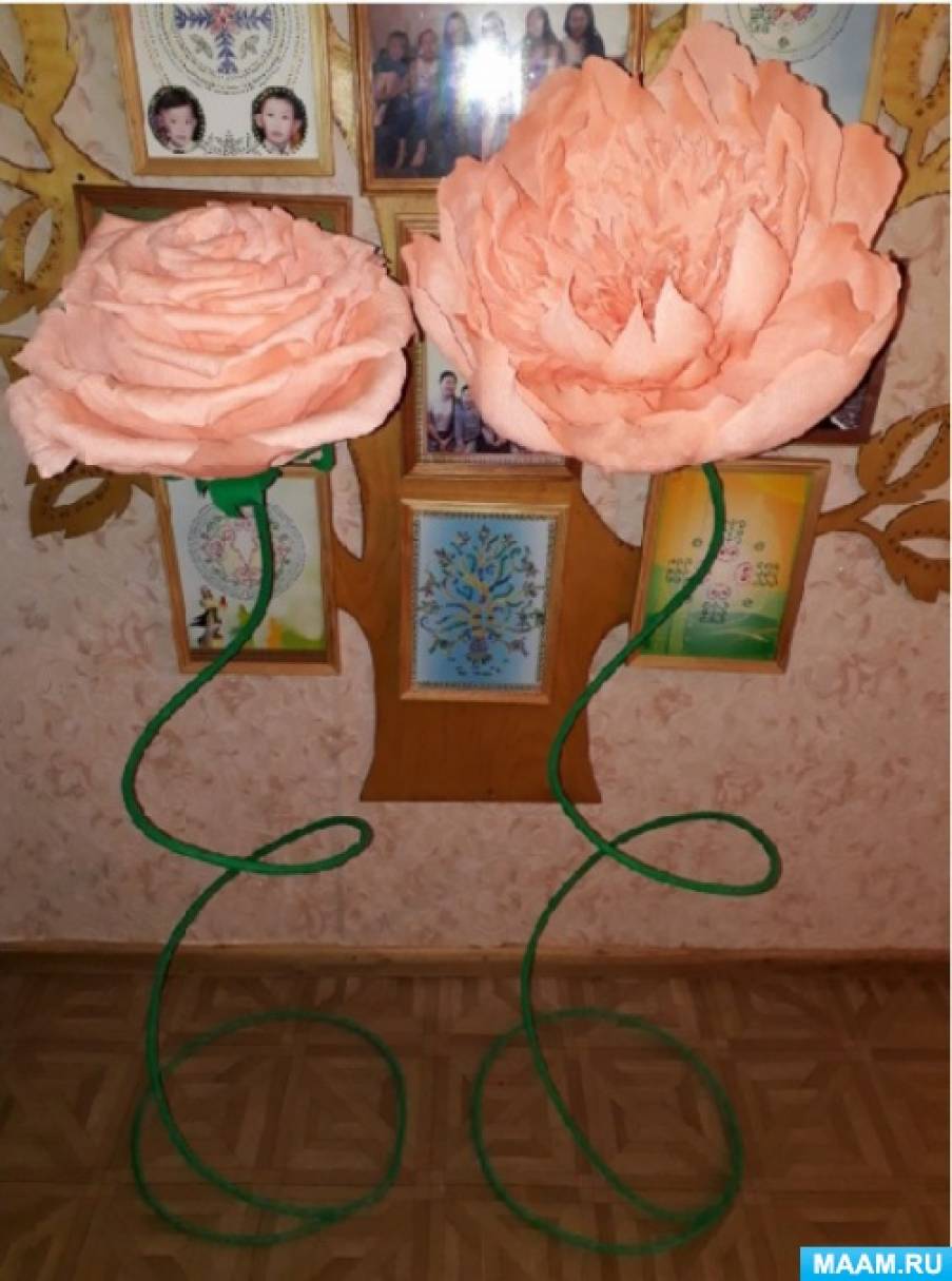 Как сделать большую розу из гофрированной бумаги: мастер-класс от Микрос