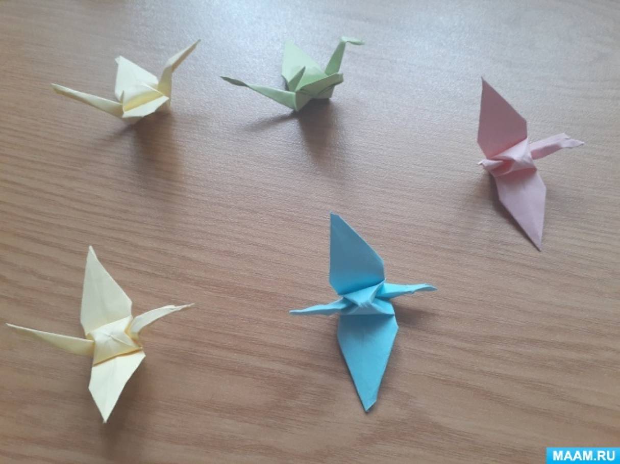 Видео Мастер-класс Поделка изделие Оригами Журавлик из бумаги в технике оригами Бумага