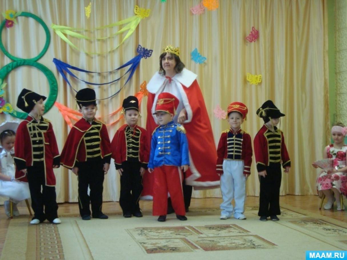 костюм новогодний (карнавальный) девушка -Гусар Мажоретка,новый,размер-38 рост-135-150