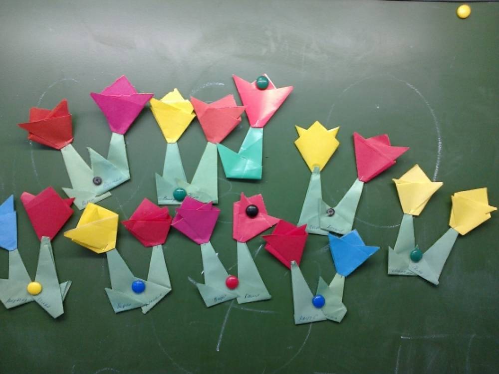 Цветы. Оригами, страница 2. Воспитателям детских садов, школьным учителям и педагогам - горыныч45.рф