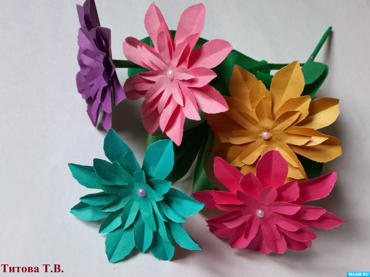 Бумажные цветы из бумаги очень просто! | Пикабу