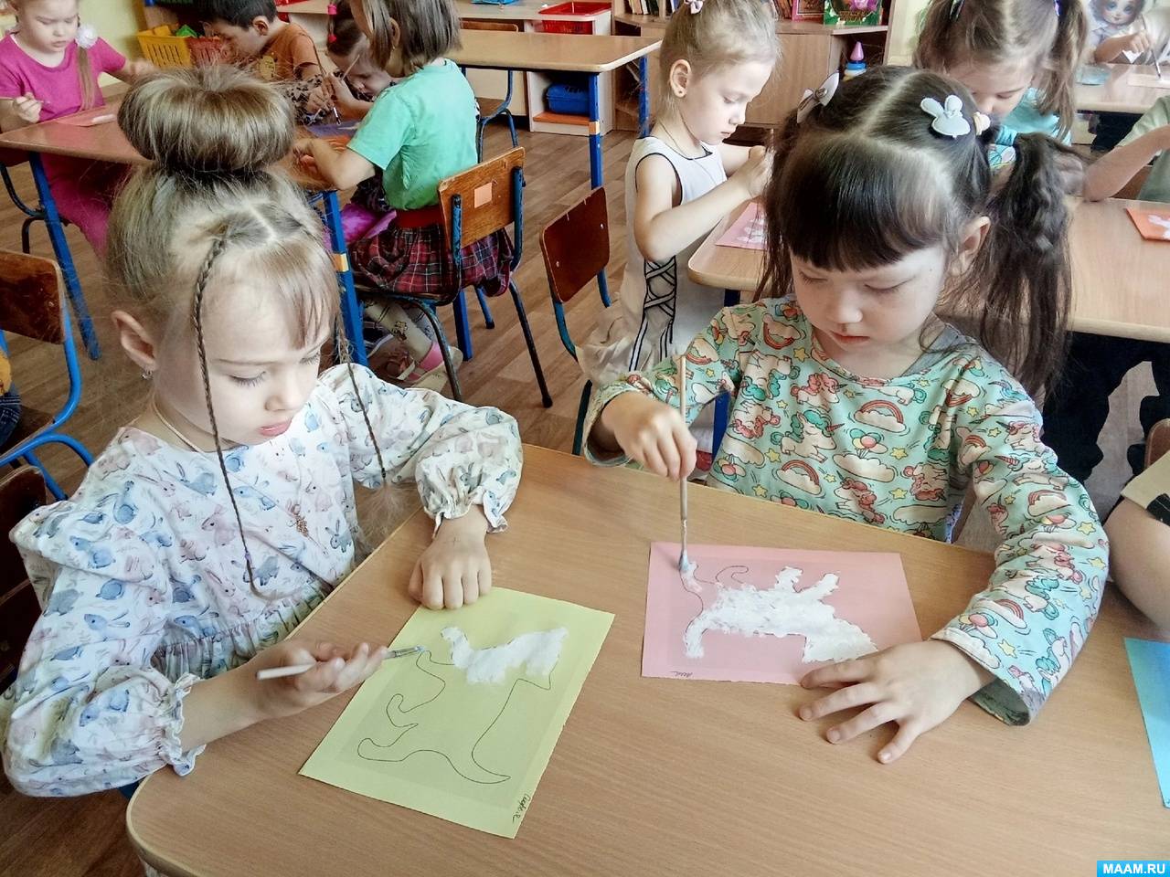 Конспект занятия по рисованию с использованием метода «тычок...
