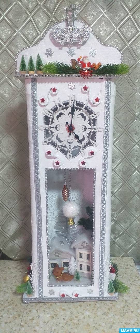 Настенные часы своими руками из старой пластинки в стиле Дали