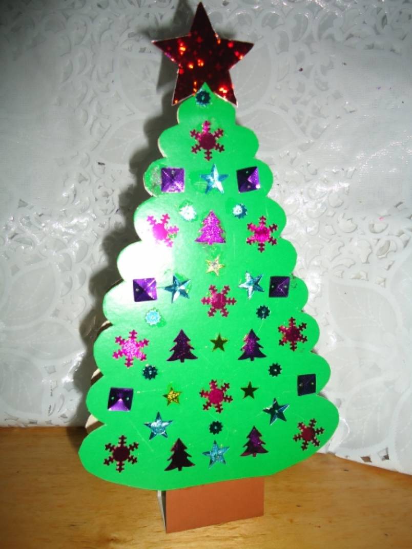 Новогодний набор для творчества Деревянные игрушки на елку, 12 шт, зеленый (Раскрась и подари)