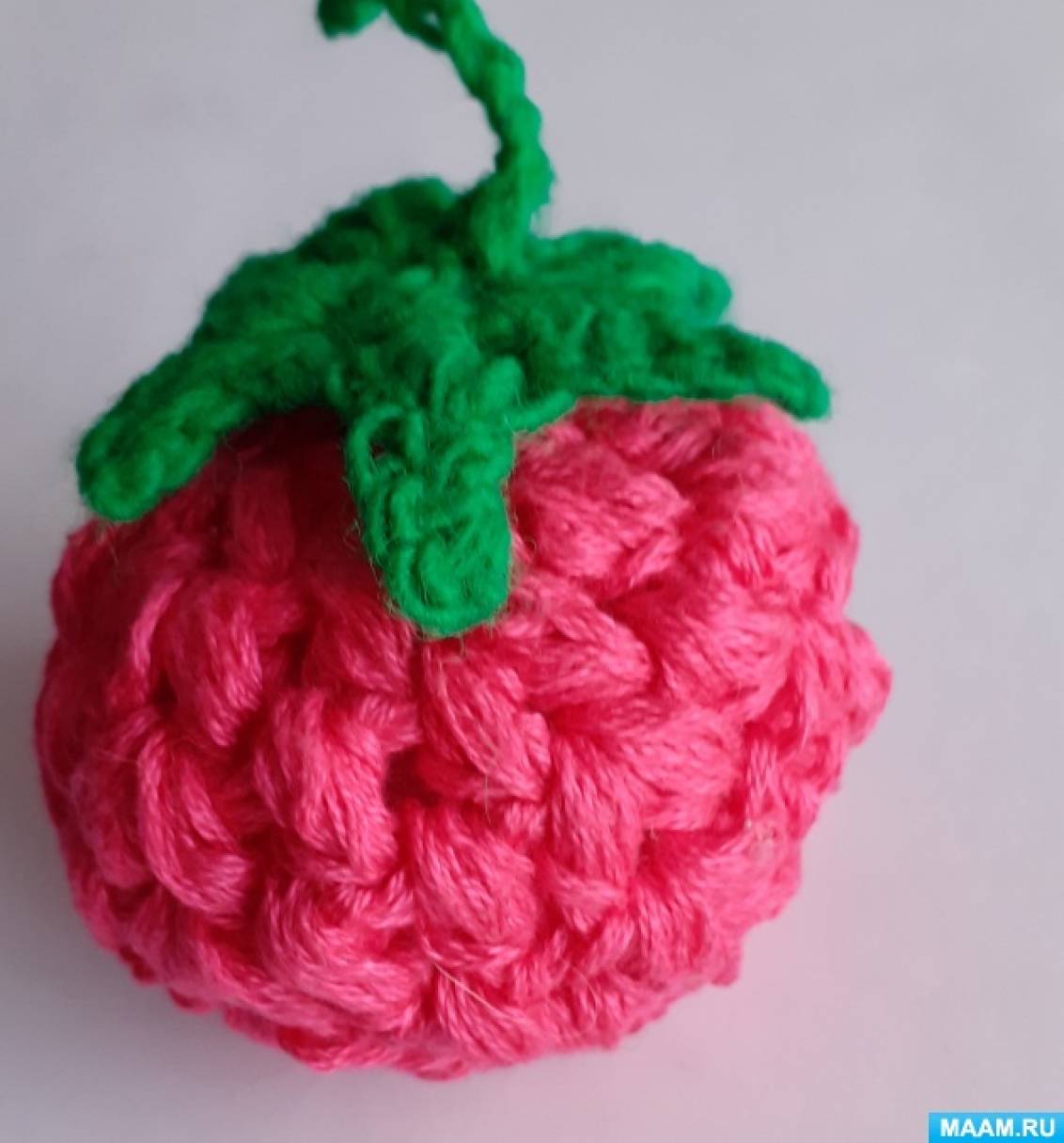 Прихватка ягодка. Вязание крючком. Double Crochet Potholder.