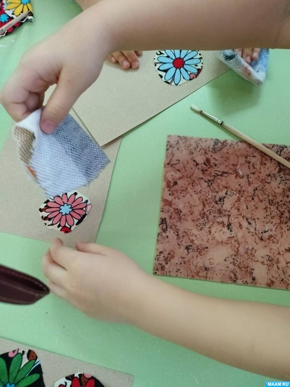 В нижнекамском детском доме проходит конкурс «Подарок ветерану»