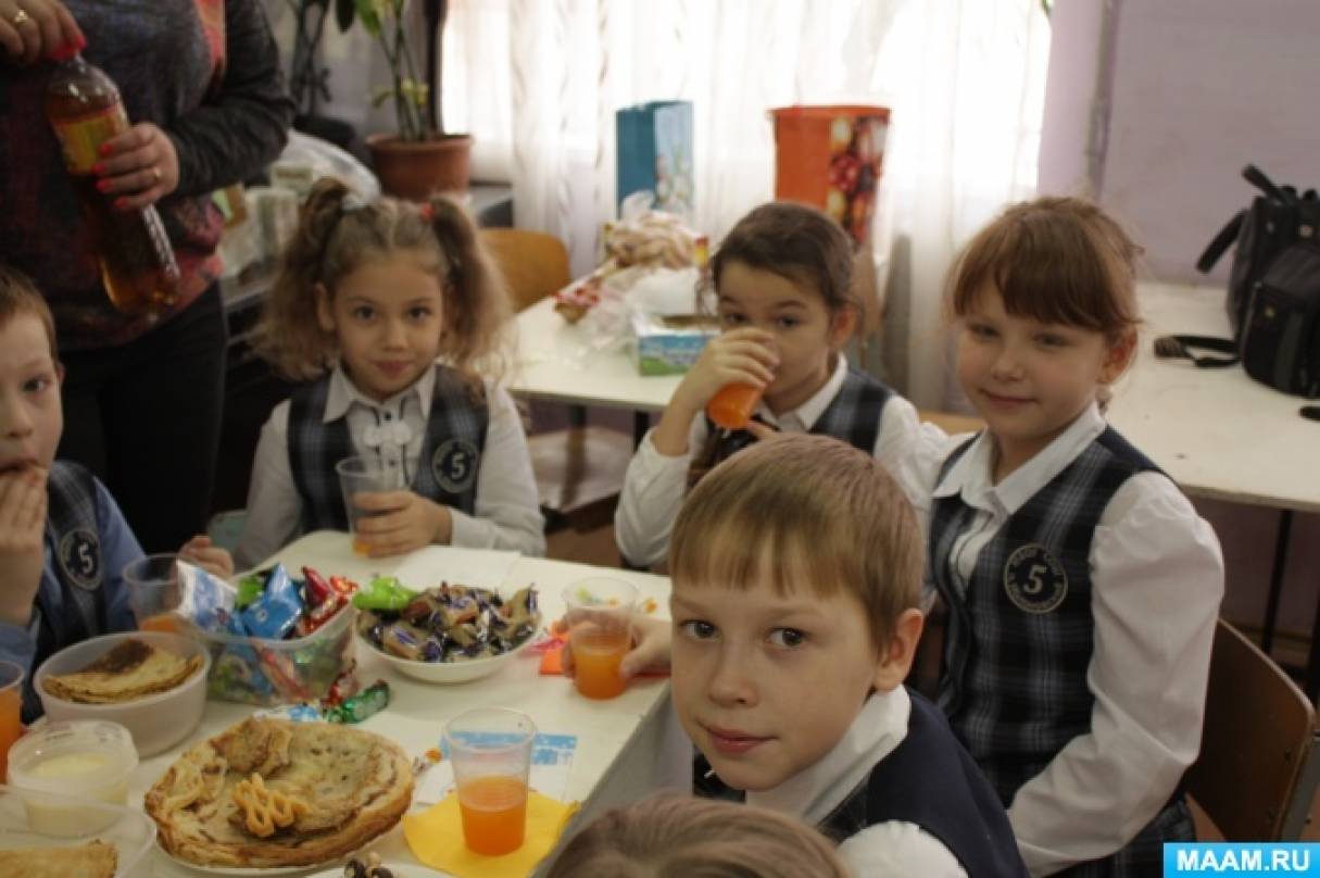 Беседа «Этикет за столом» в начальной школе (3 фото). Воспитателям детских  садов, школьным учителям и педагогам - Маам.ру