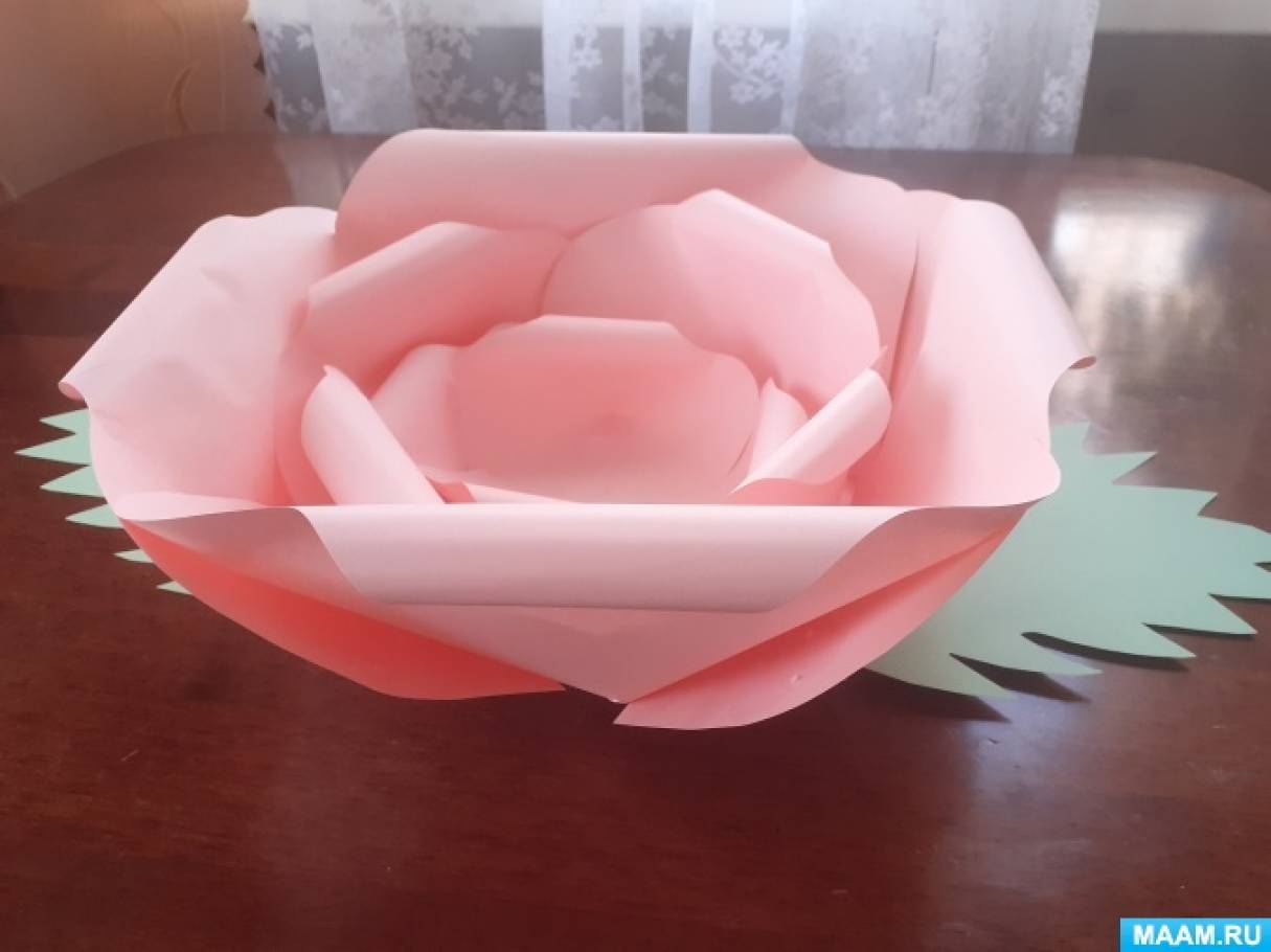 Как сделать объёмные цветы из бумаги своими руками