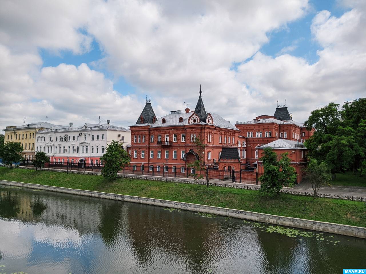 Фотоочерк «Прогулка по любимому городу» (20 фото). Воспитателям детских  садов, школьным учителям и педагогам - Маам.ру