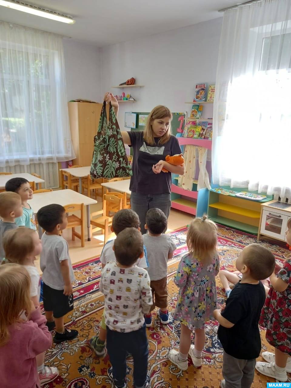 Сценарий дня рождения в младшей группе «Колдовские проделки» (19 фото).  Воспитателям детских садов, школьным учителям и педагогам - Маам.ру