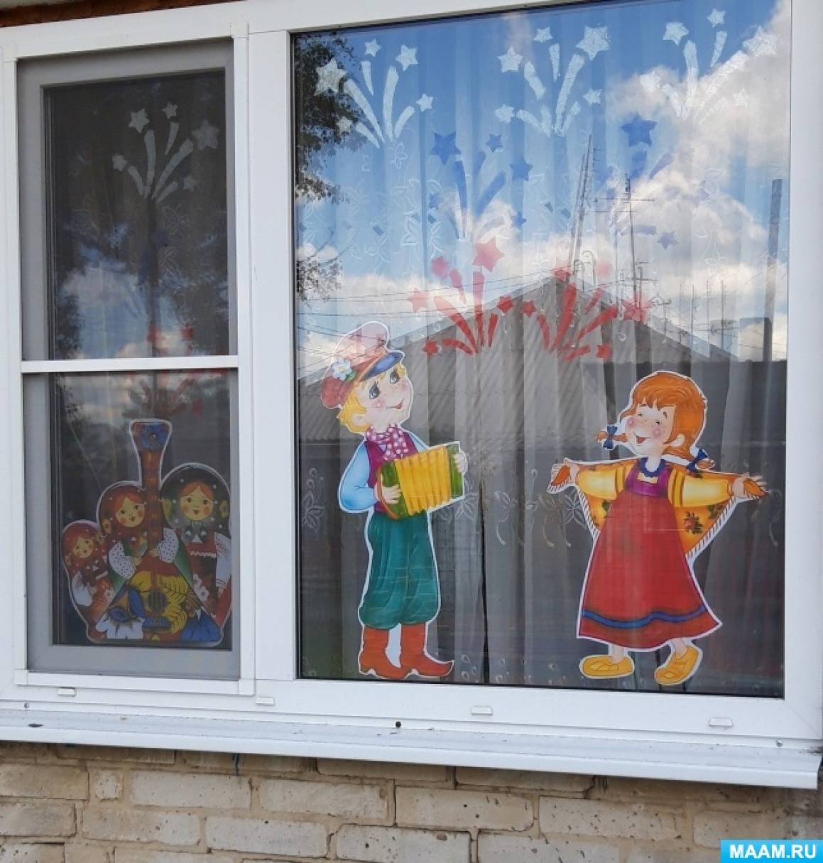 Украсить окна малышам в детском садике