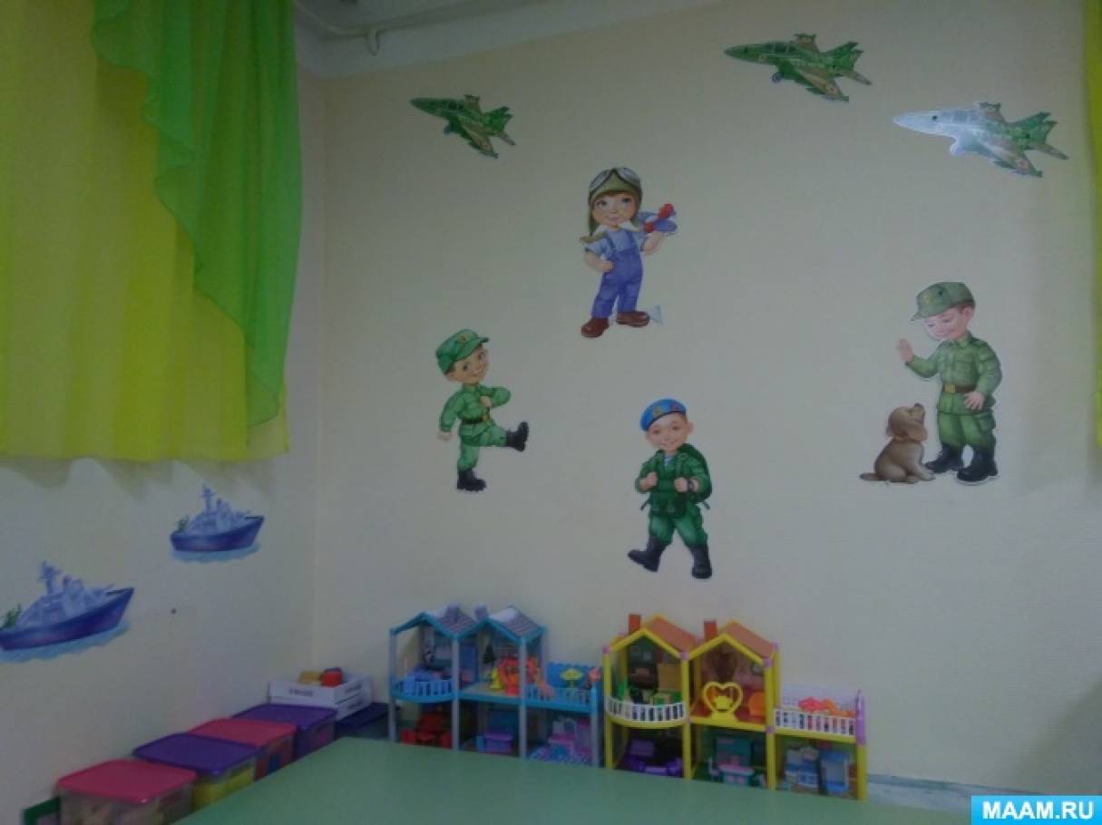 Украшение стены на 23 февраля в детском саду
