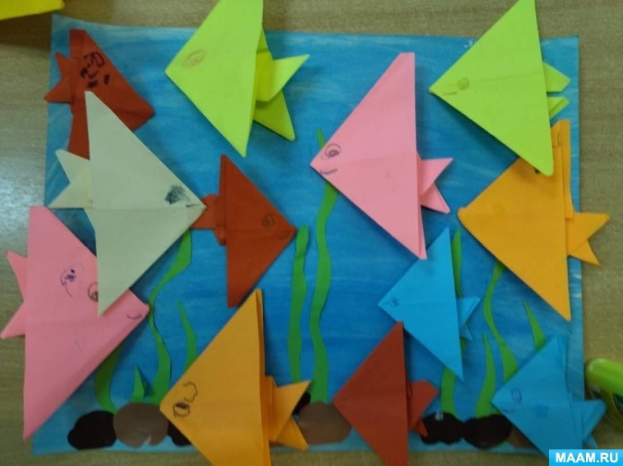 Оригами рыбки из бумаги