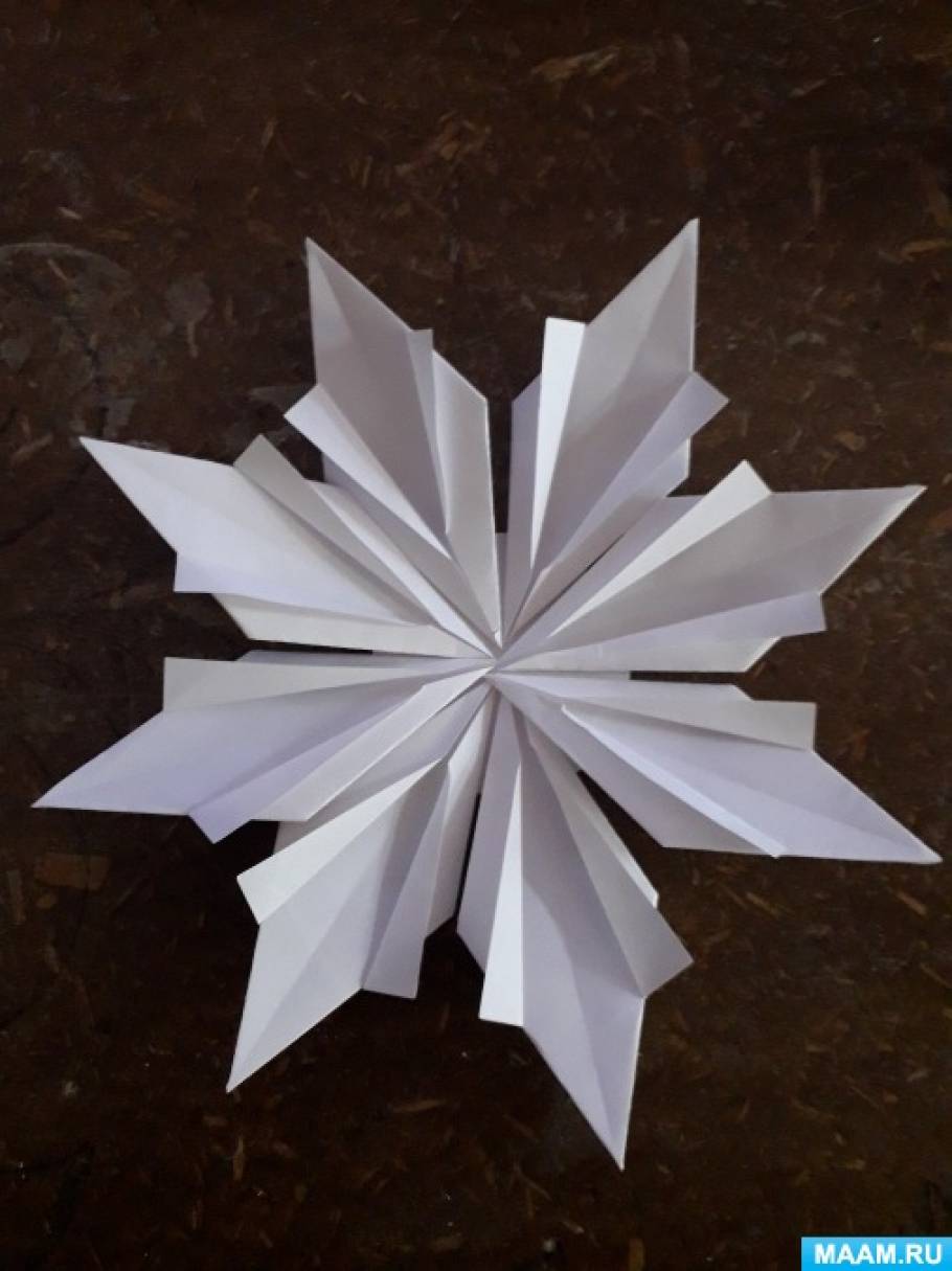 Снежинка из бумаги. Пошаговый мастер-класс изготовления снежинки оригами