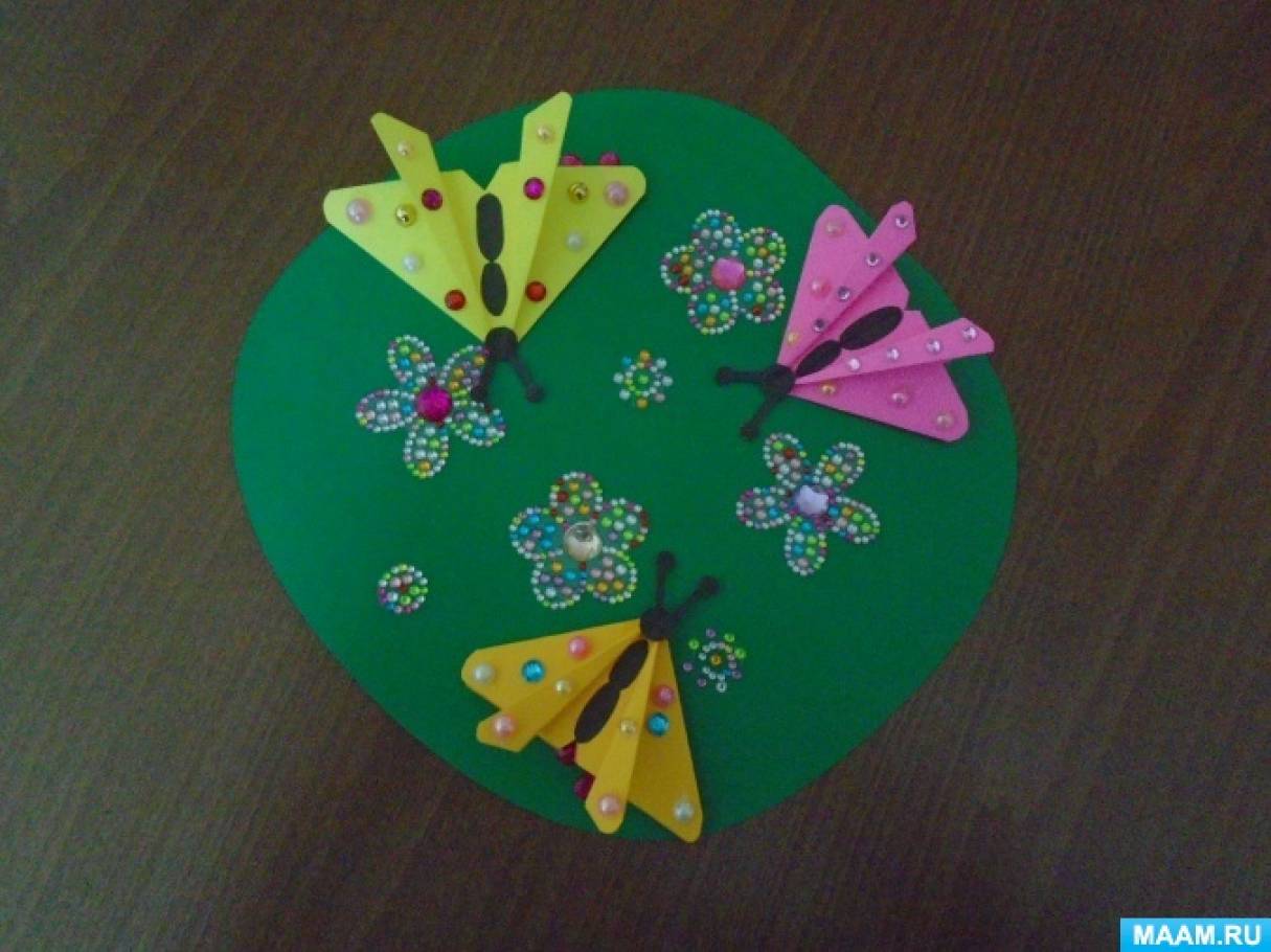 Поделка бабочка. Как сделать бабочку из бумаги. Оригами для детей.