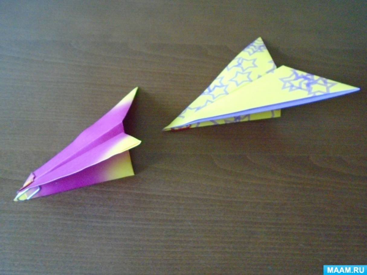 Как сделать оригами самолет из бумаги | Origami paper plane, Origami plane, Origami easy