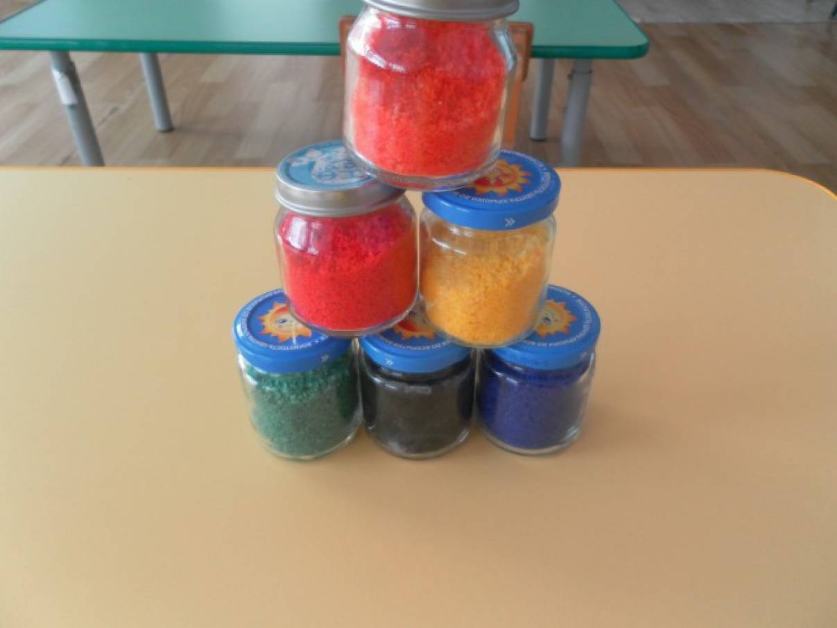 Как сделать своими руками и использовать цветную соль?