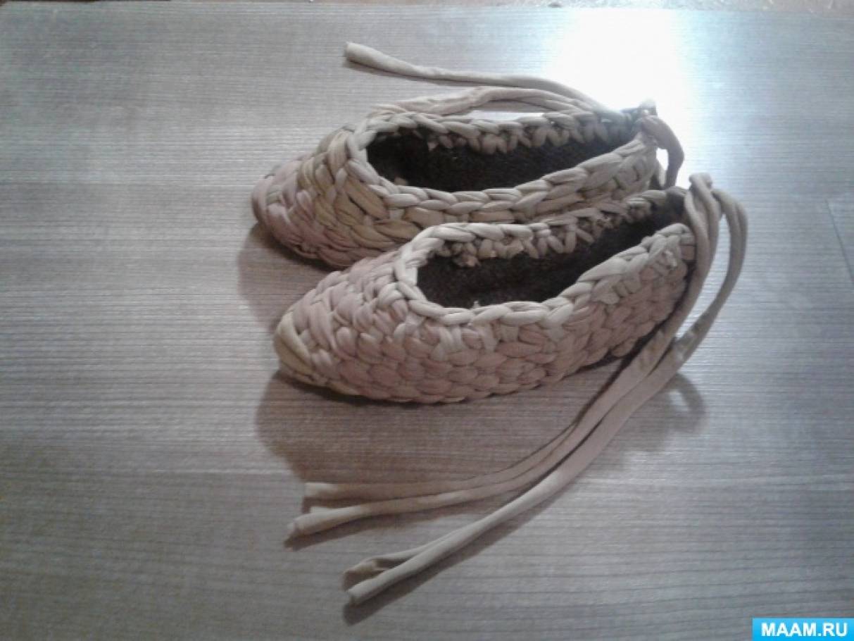 Лапти. Плетение из газет | Швейный хомяк: рукоделие и шитье🧵 | ВКонтакте