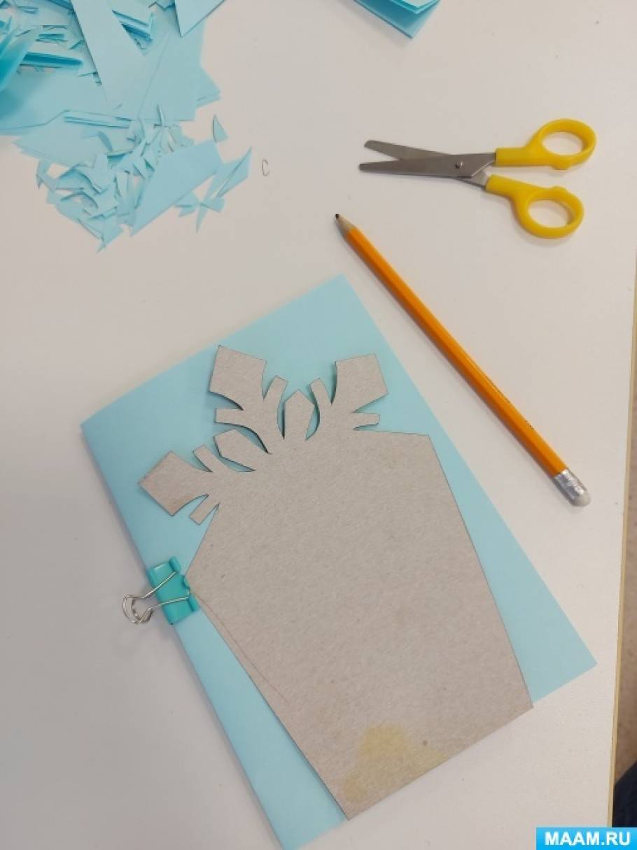 Как сделать объёмные снежинки из бумаги на новый год своими руками