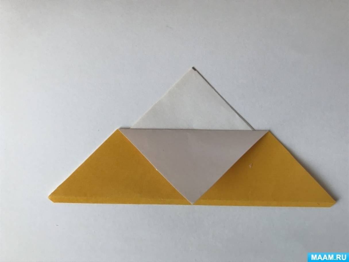 Пирамида бумаги: векторные изображения и иллюстрации, которые можно скачать бесплатно | Freepik