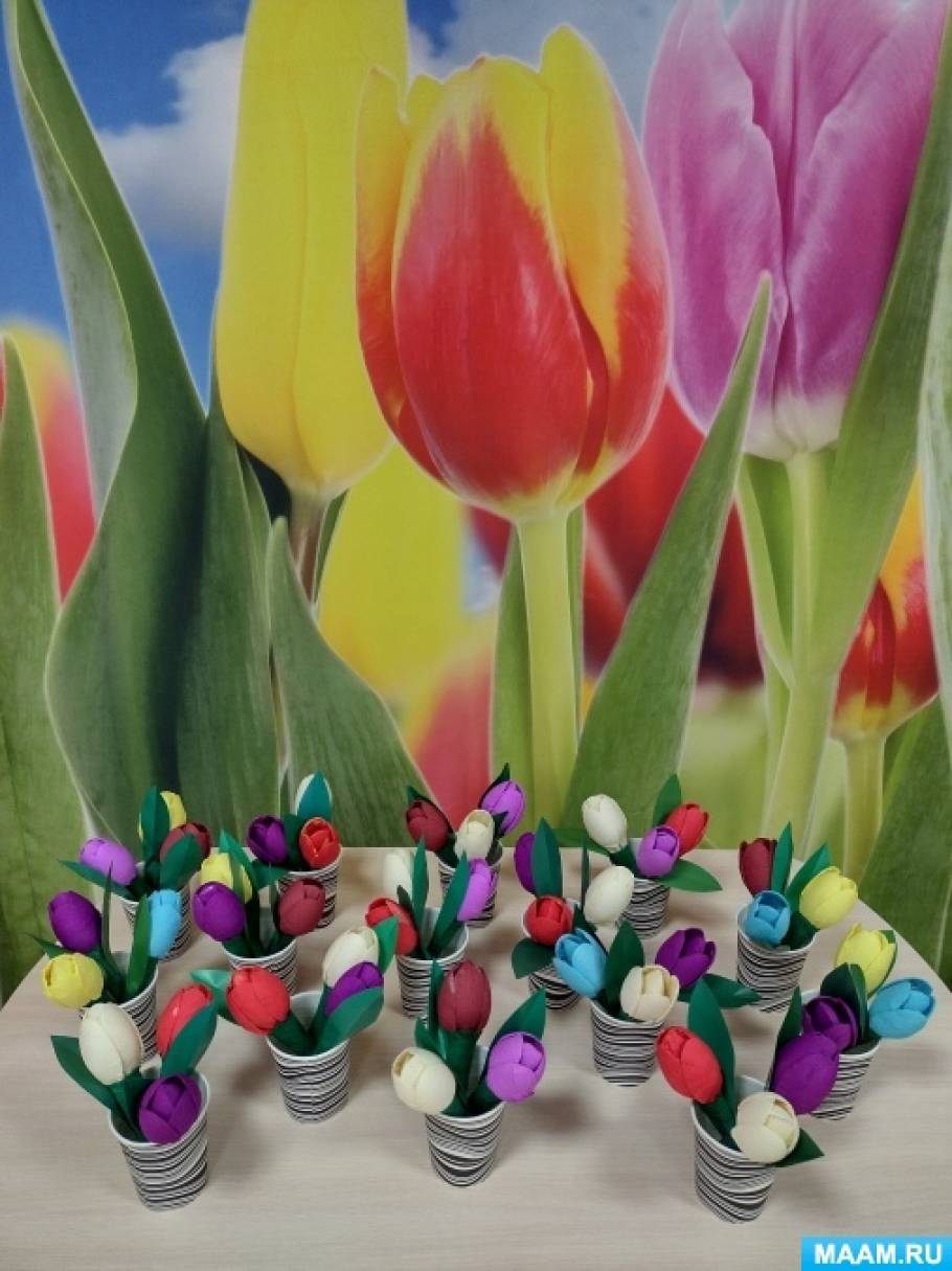 Видео мастер-класс: создаем весенние тюльпаны из пластиковых ложек