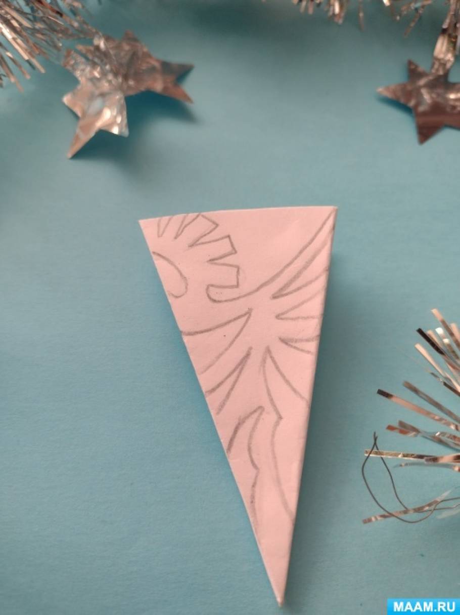 Как сделать снежинку оригами из бумаги своими руками