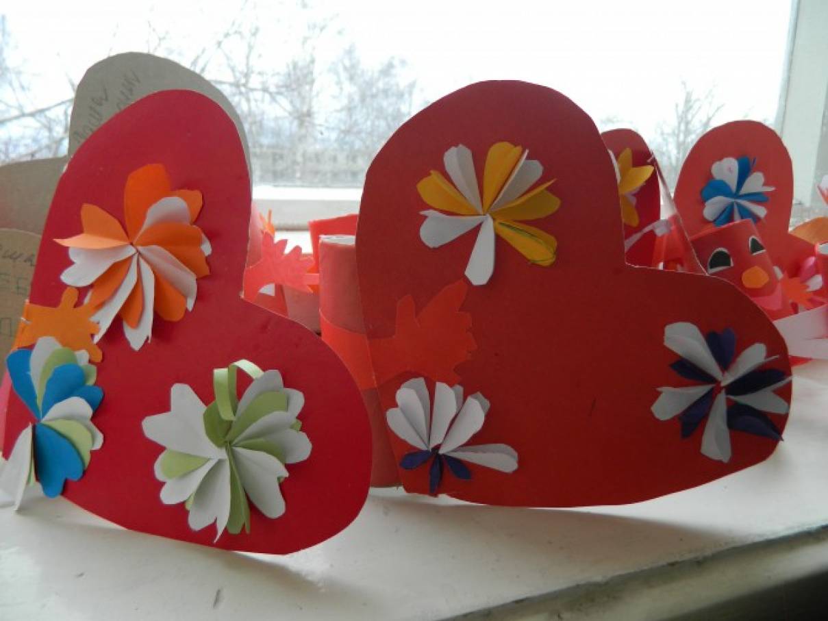 Подарки на День святого Валентина: 7 приятных мелочей, которые можно сделать вместе с детьми