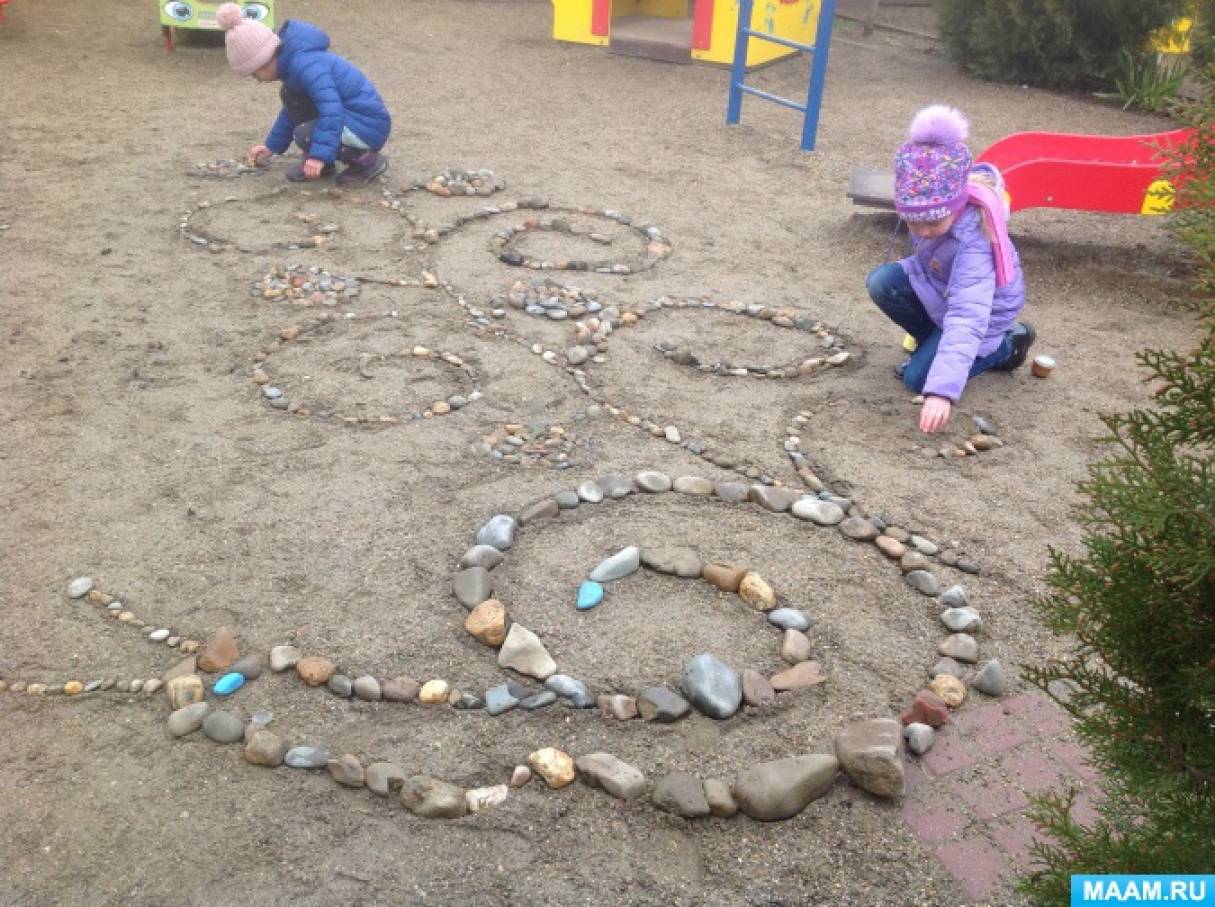 Фотоотчет «Игры с камешками в подготовительной группе». Ленд-арт (19 фото).  Воспитателям детских садов, школьным учителям и педагогам - Маам.ру