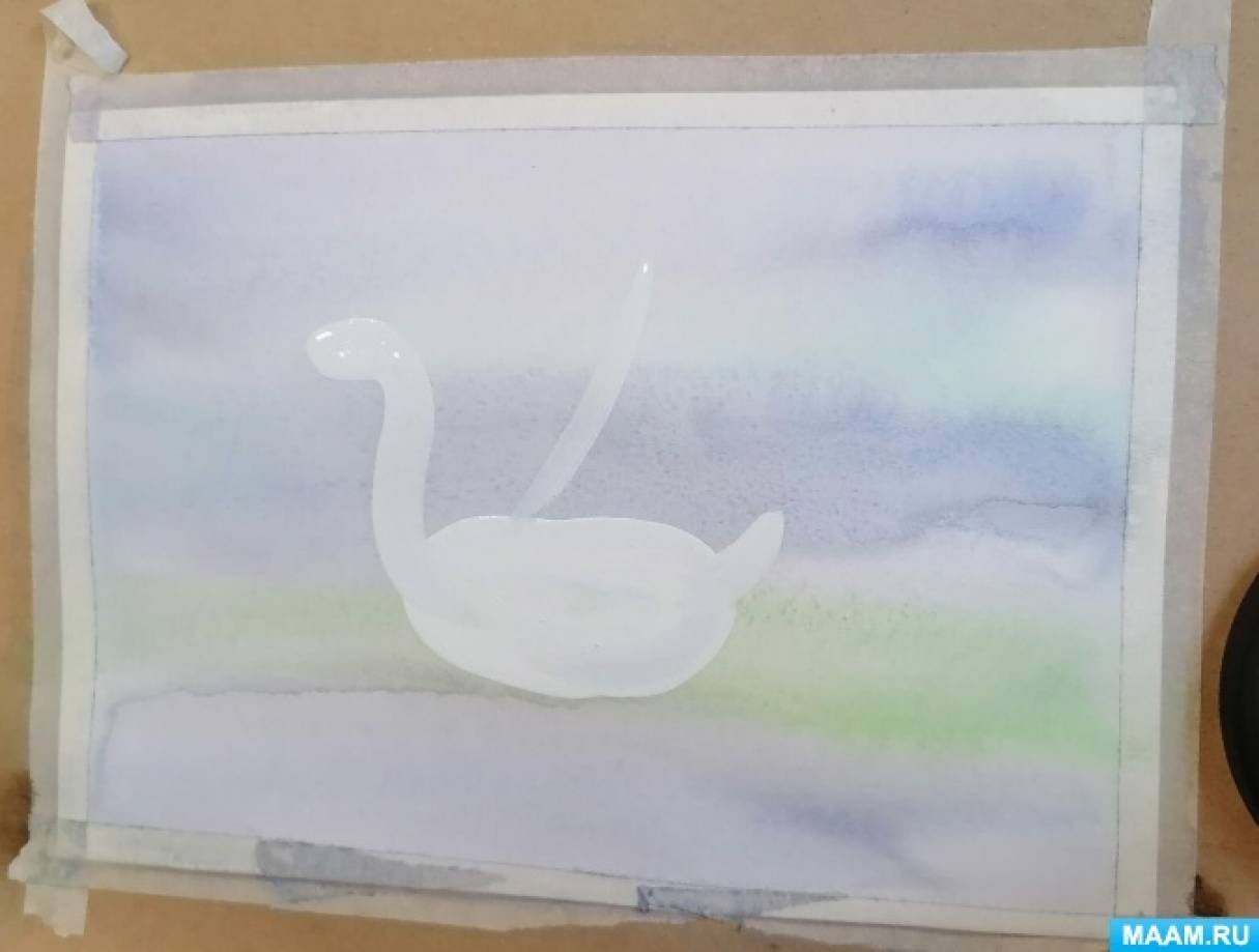 Учимся рисовать карандашом лебедя на волнах
