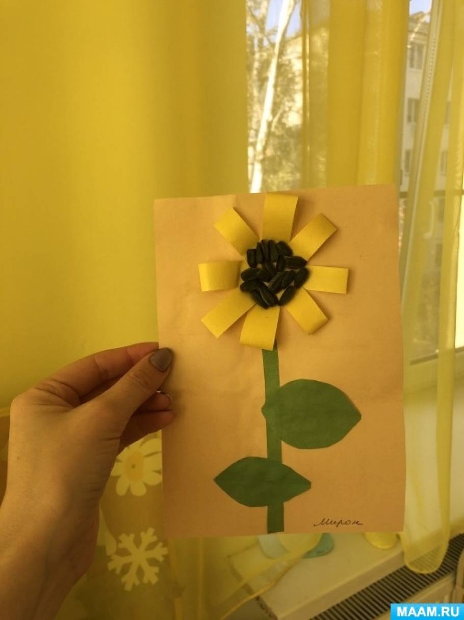 Поделки с ребенком на 8 марта – цветы из бумаги