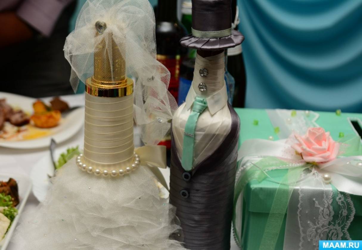 Популярные способы украшения свадебных бутылок, традиции и приметы
