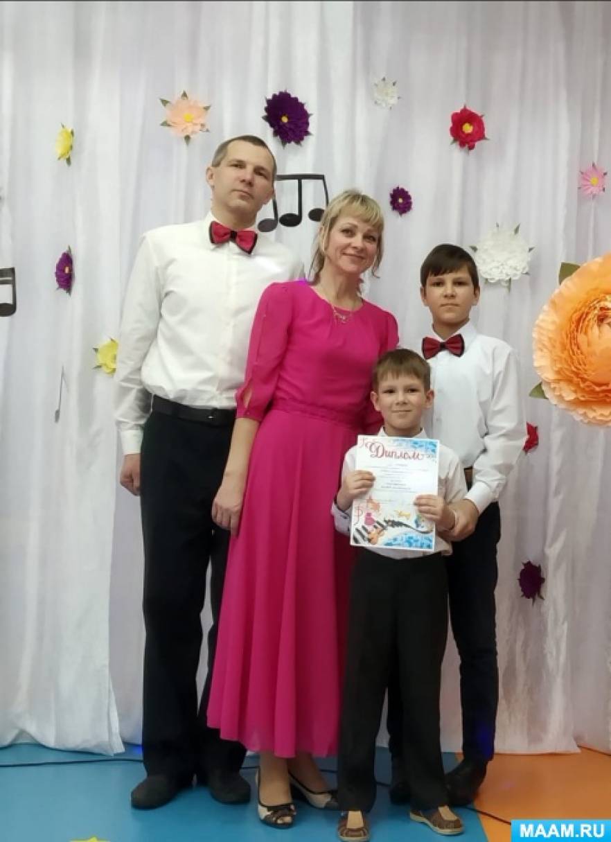 VII Всероссийский фестиваль клубов молодых семей прошел в Перми.