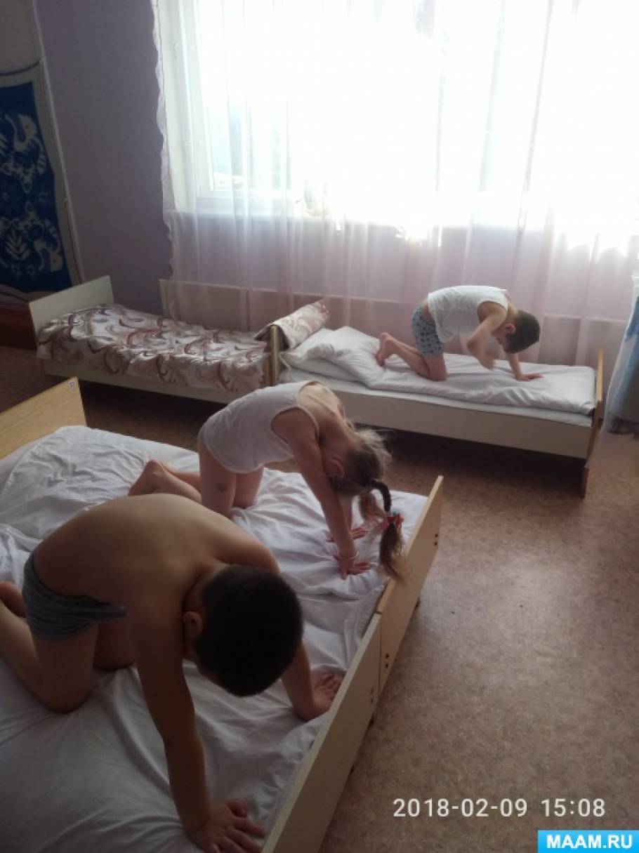 гимнастика после сна в кровати старшая группа