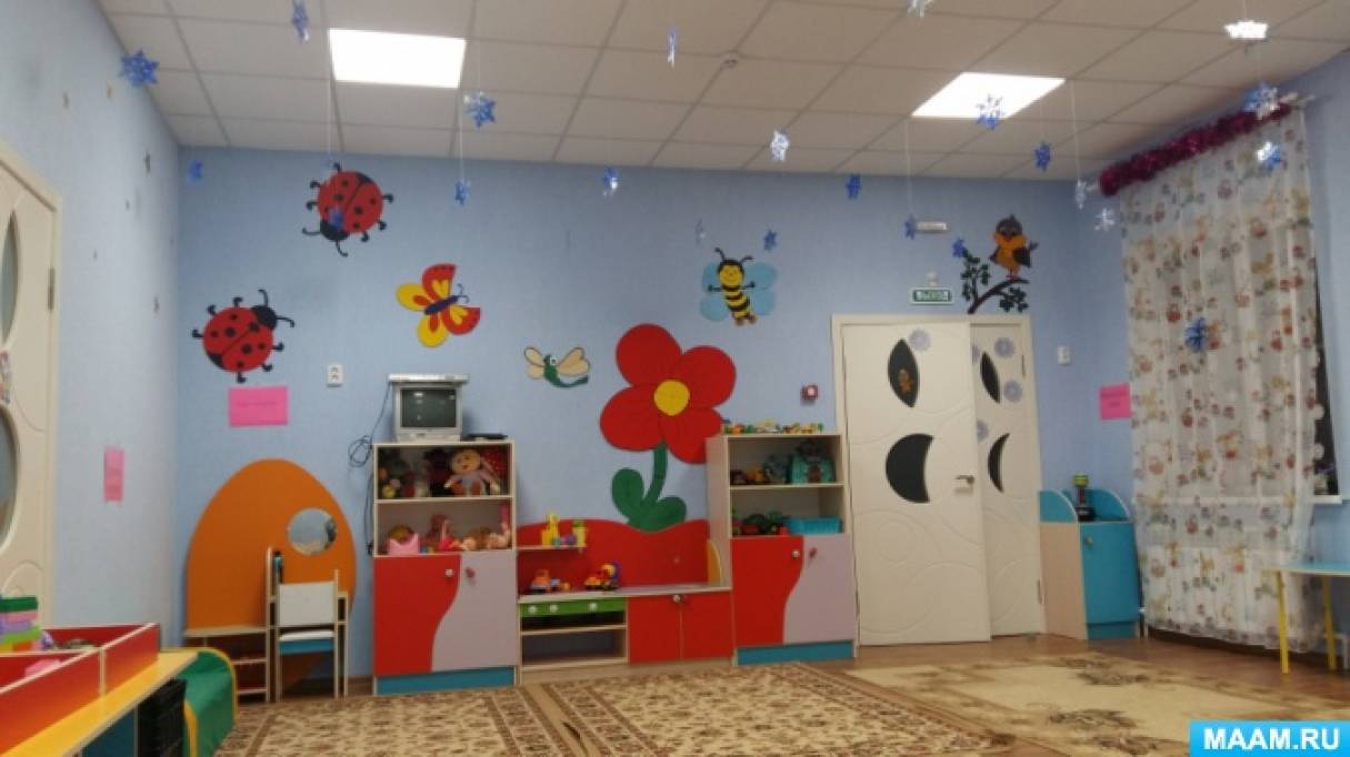 Современный интерьер детского сада - 75 фото