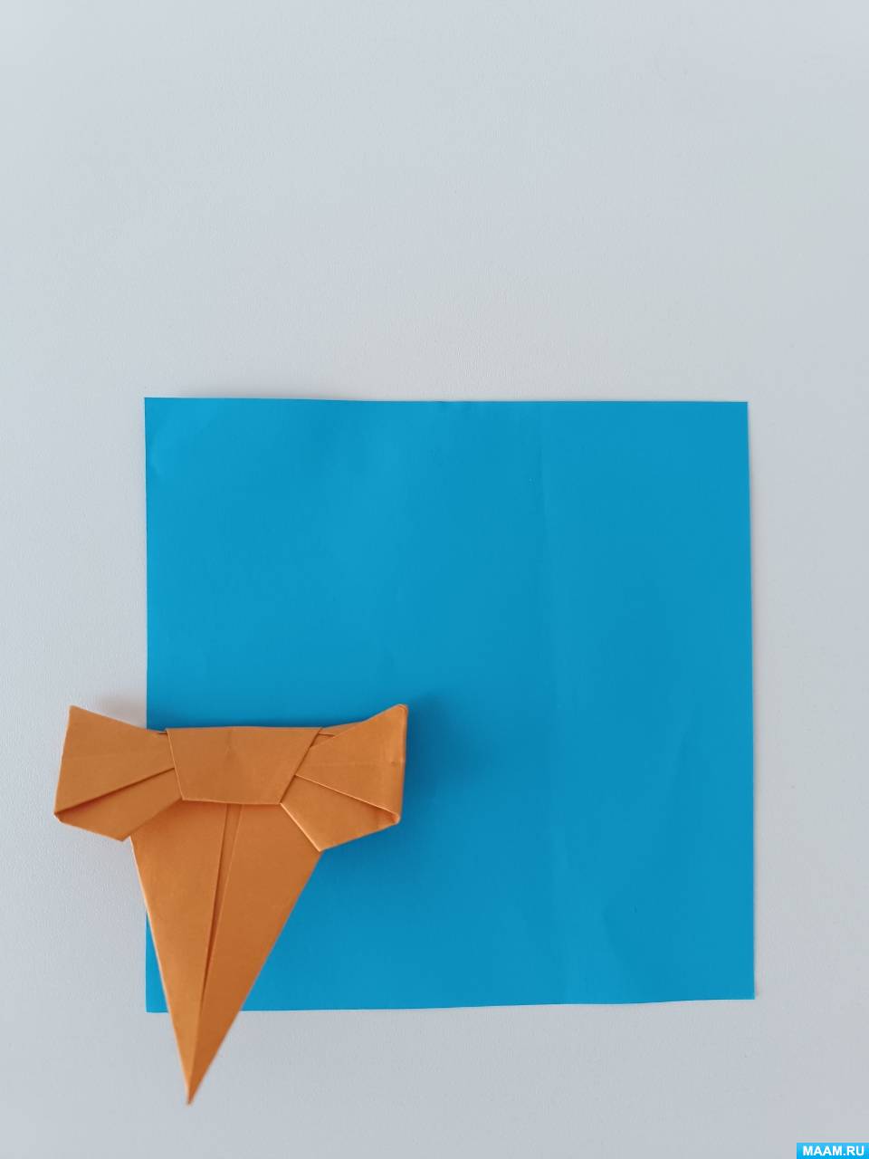 Изящные бумажные бантики в технике оригами