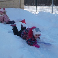 по санпину при какой температуре можно гулять с детьми зимой в детском саду