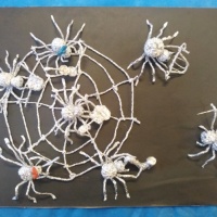 Как сделать паука для розыгрышей и пранков Как сделать игрушку из фольги