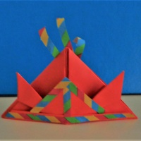 Как сделать шляпу или корону с цветами из бумаги