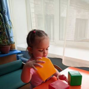 Консультация для родителей «Поиграем в кубики»