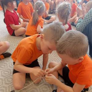 «День шнурка». Сценарий спортивного праздника для старшей и подготовительной к школе групп