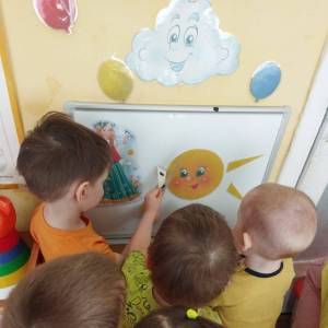 Фотоотчет о мероприятии «День Солнца» для детей 2–3 лет