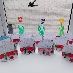 Фотоотчет об изготовлении макета «Красная площадь» ко Дню Победы с детьми подготовительной группы