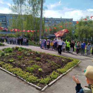 Фотоотчет о проведенных мероприятиях вм ДОУ к Дню Победы «Чтим и помним»