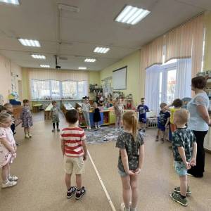 Конспект занятия по познавательному развитию «Мы живём в Карелии» в средней группе