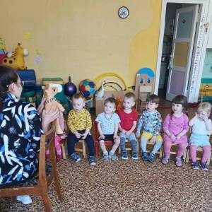 Музыкальное занятие в младшей группе «Игрушки в гости к нам пришли»